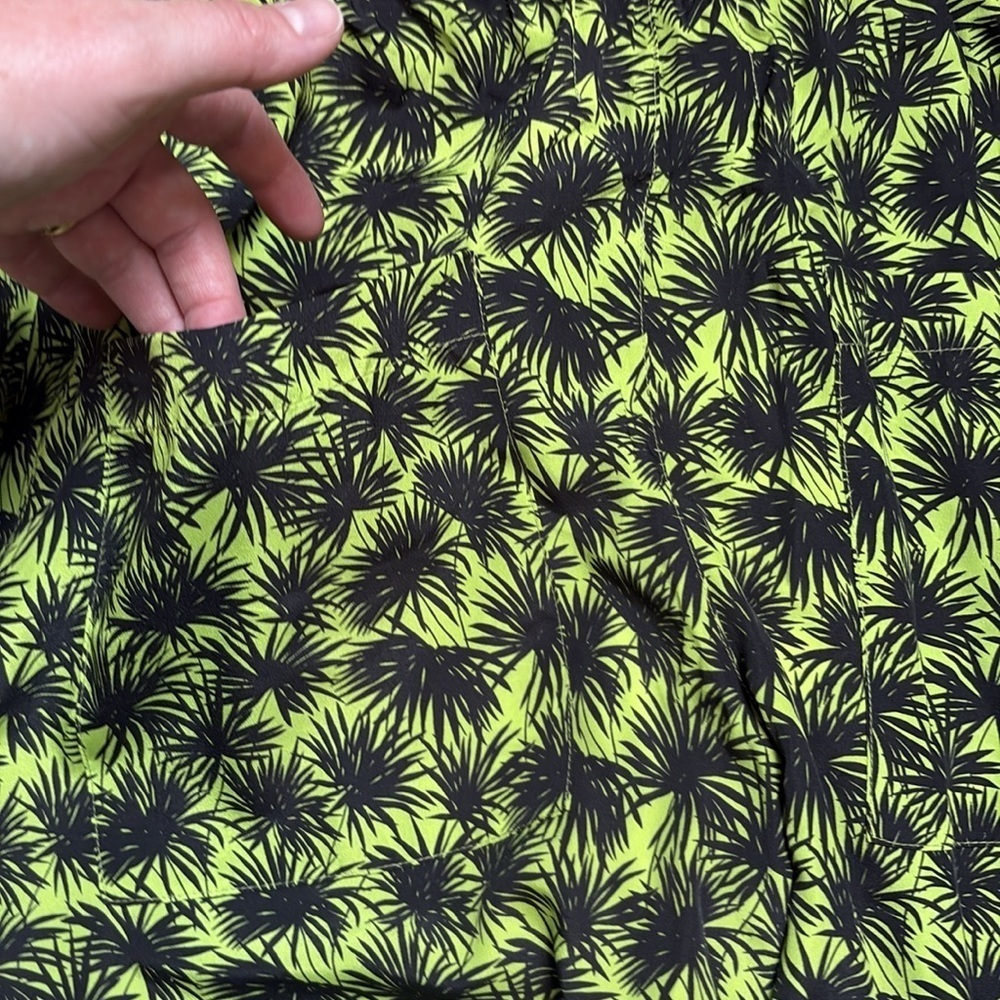 NWT Sandrine Neon Rose Green and Black Patterned Joggers Women’s M - Picture 15 of 15